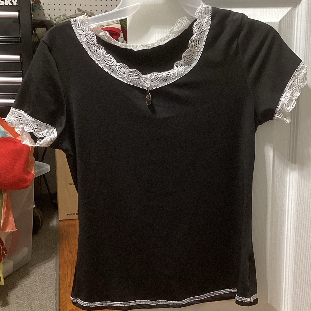 Amazon Black and White Lace Trim Woman’s Top